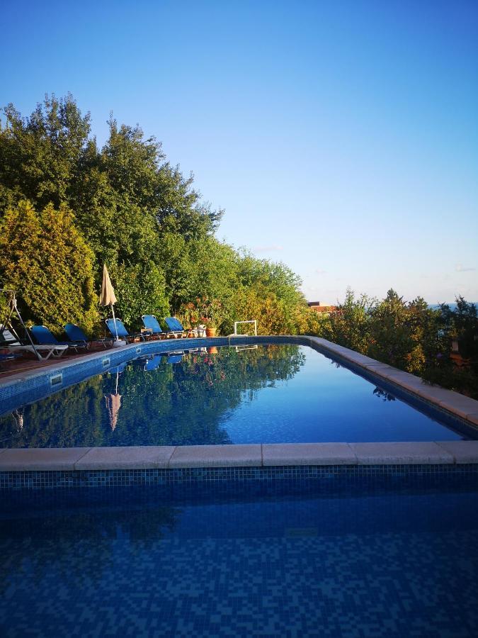 Seaview Apartment Complex Karia Kawarna Exterior foto