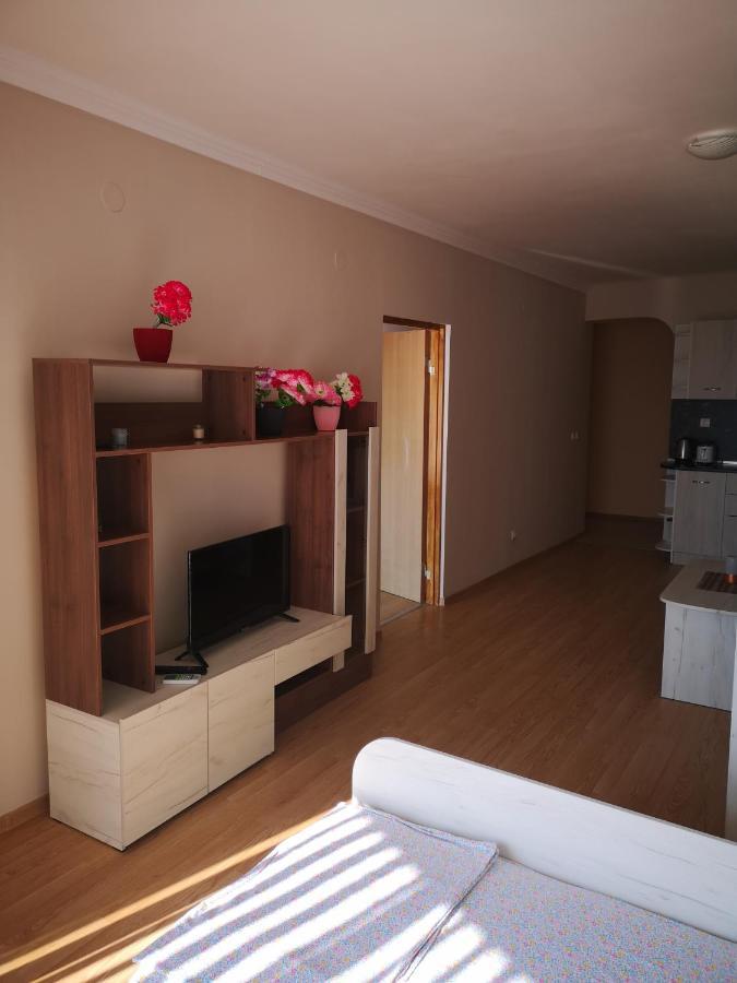 Seaview Apartment Complex Karia Kawarna Exterior foto